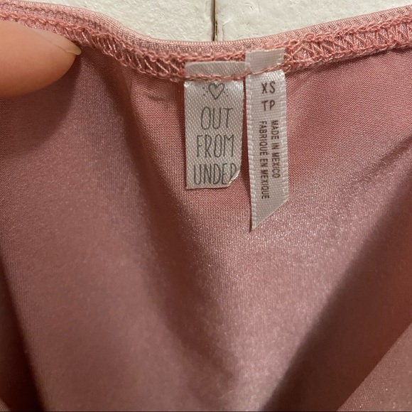 Urban outfitter NWOT cowel neck draped top bodysuit - Picture 3 of 3